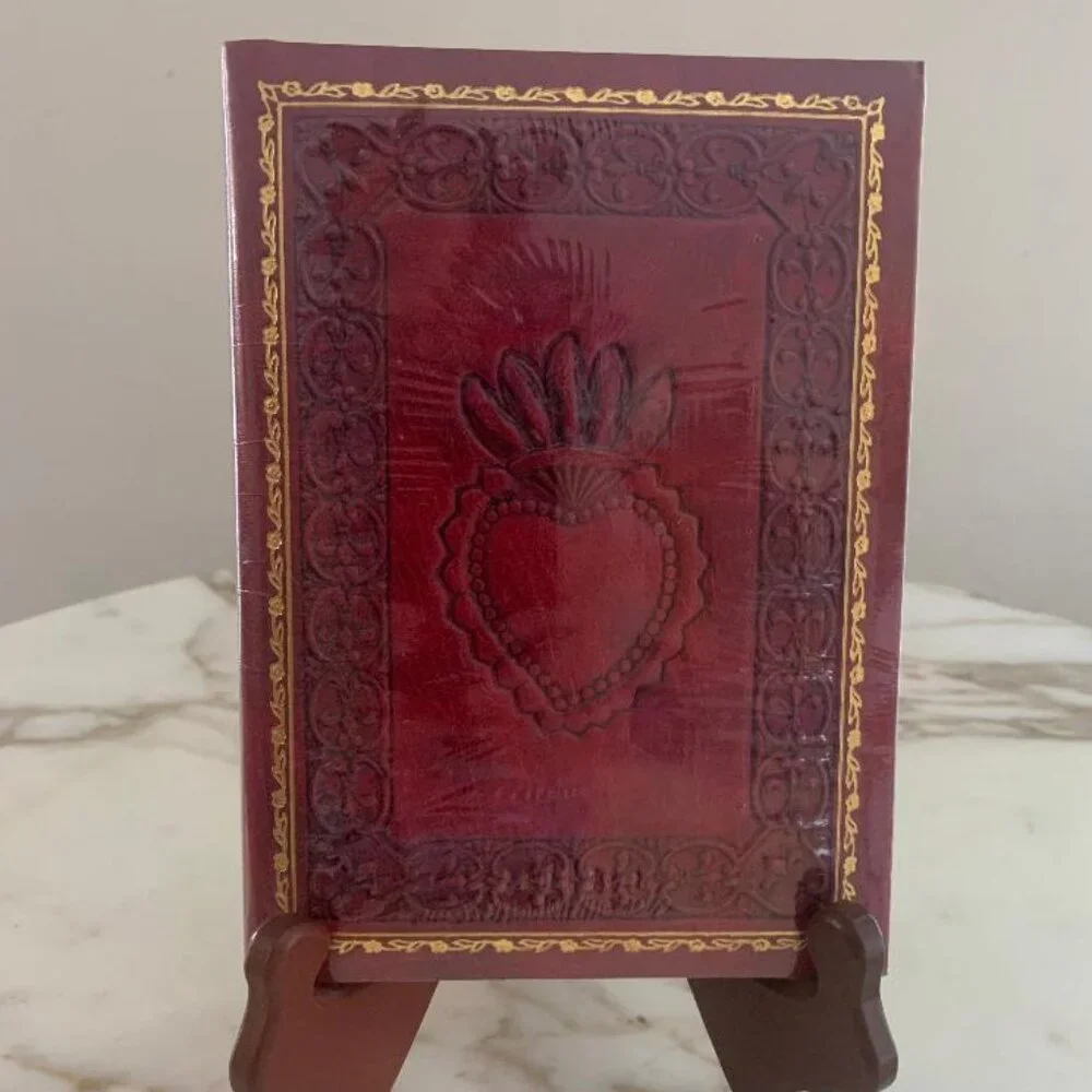La Fiorentina Red and Gold Embossed Journal NWT Sealed